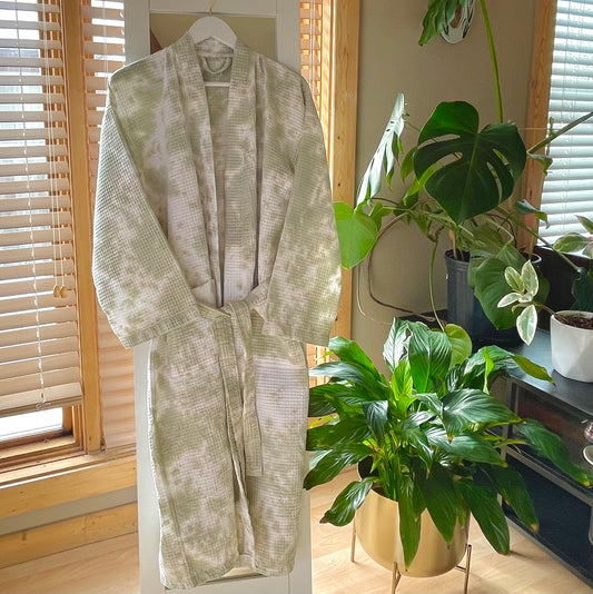 Sage Tie Dye Waffle Robe